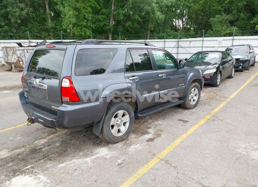 Photo 4 of 2006 Toyota 4runner SR5 V6 (VIN JTEBU14RX60100431)