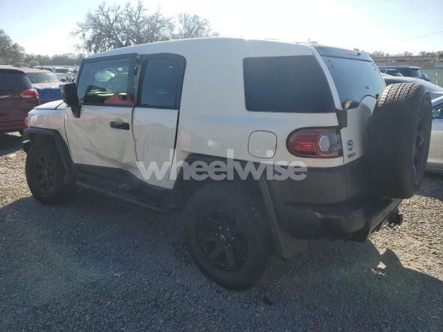 Photo 11 of 2014 TOYOTA FJ CRUISER (VIN JTEBU4BF2EK178117)