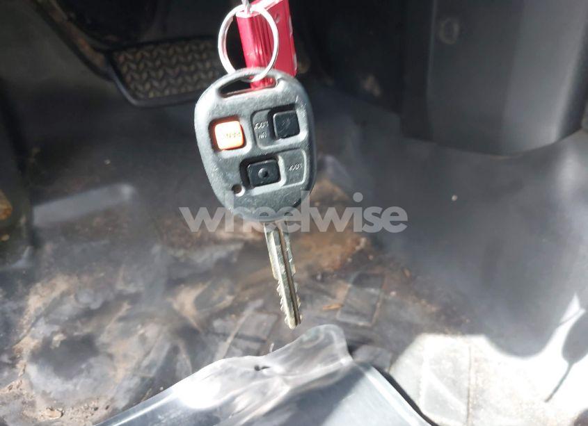 Photo 11 of 2011 Toyota Fj CRUISER (VIN JTEBU4BF5BK102225)