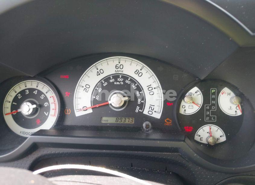 Photo 7 of 2011 Toyota Fj CRUISER (VIN JTEBU4BF5BK102225)