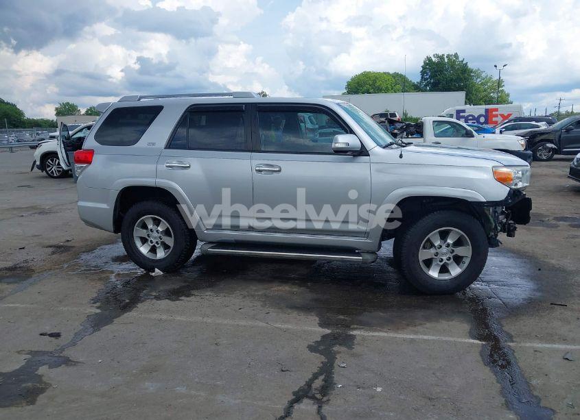Photo 13 of 2010 Toyota 4runner SR5/LIMITED/TRAIL (VIN JTEBU5JR0A5030297)