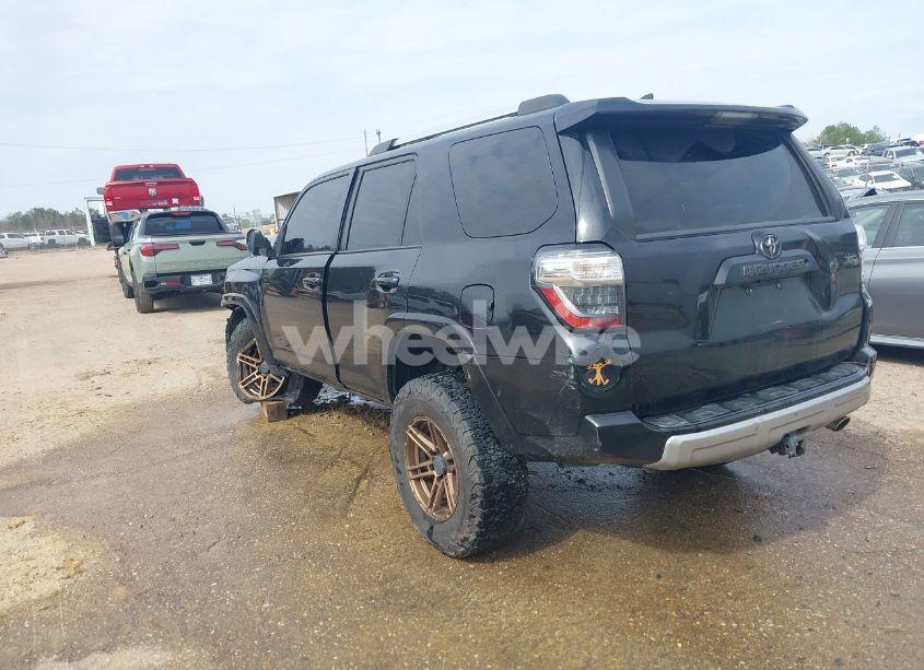 Photo 3 of 2016 Toyota 4runner TRAIL PREMIUM (VIN JTEBU5JR0G5406389)