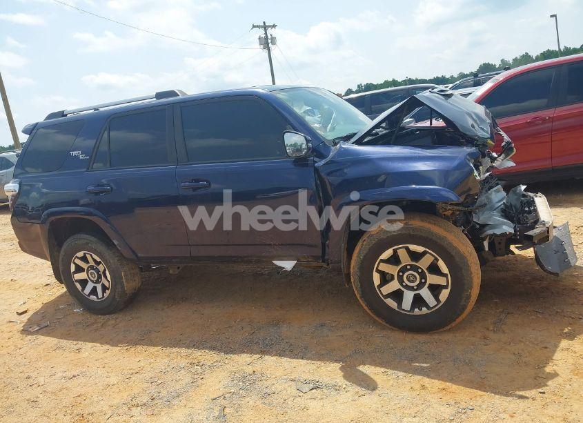 Photo 12 of 2017 Toyota 4runner TRD OFF ROAD PREMIUM (VIN JTEBU5JR0H5408659)