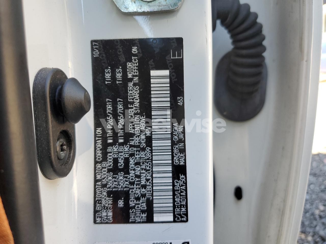 Photo 13 of 2018 TOYOTA 4RUNNER SR5/SR5 PREMIUM (VIN JTEBU5JR0J5513899)