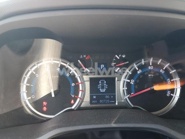 Photo 11 of 2018 TOYOTA 4RUNNER SR5/SR5 PREMIUM (VIN JTEBU5JR0J5547633)