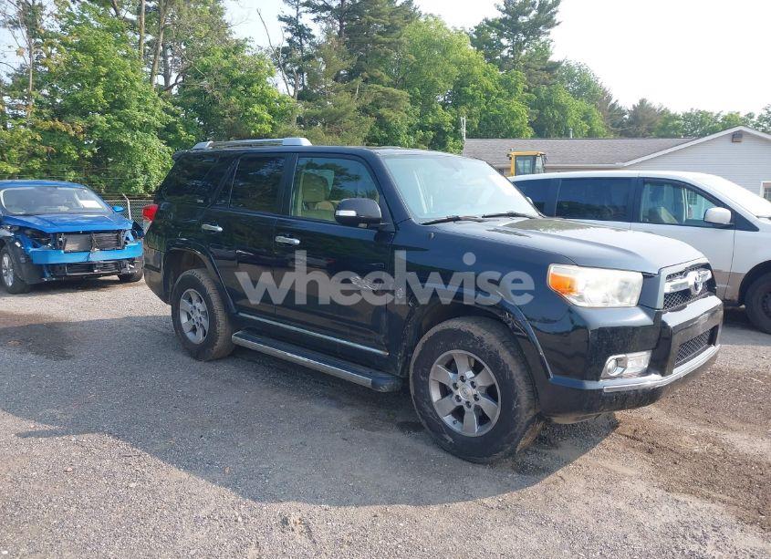 2011 Toyota 4runner SR5 V6 (VIN JTEBU5JR1B5068560) main photo