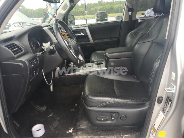 2014 TOYOTA 4RUNNER SR5 N/A (VIN JTEBU5JR1E5199282) main photo