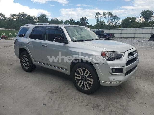 Photo 8 of 2014 TOYOTA 4RUNNER SR5 N/A (VIN JTEBU5JR1E5199282)