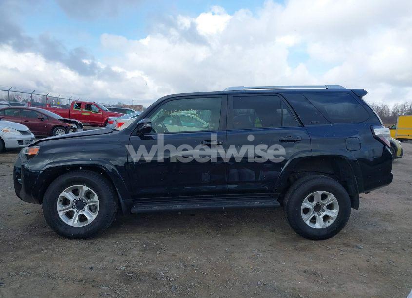 Photo 15 of 2015 Toyota 4runner SR5 PREMIUM (VIN JTEBU5JR1F5272099)