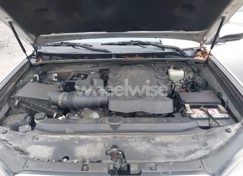 Photo 10 of 2016 Toyota 4runner SR5 PREM/LTDL/TRAIL/TRD (VIN JTEBU5JR1G5311288)