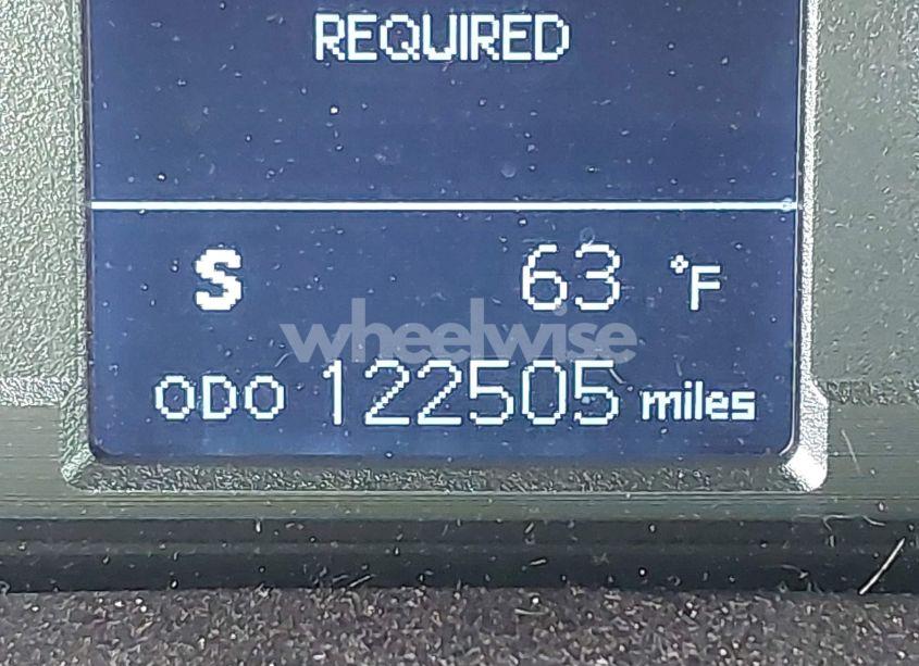 Photo 15 of 2016 Toyota 4runner SR5 PREM/LTDL/TRAIL/TRD (VIN JTEBU5JR1G5311288)