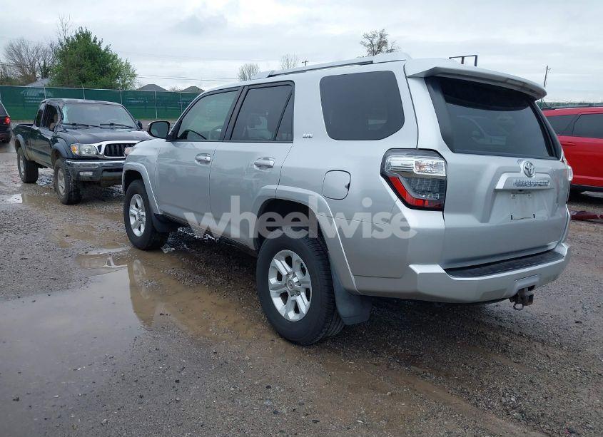 Photo 3 of 2016 Toyota 4runner SR5 PREM/LTDL/TRAIL/TRD (VIN JTEBU5JR1G5311288)