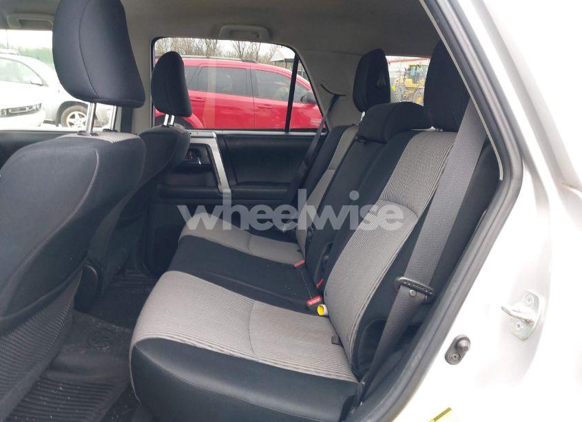 Photo 8 of 2016 Toyota 4runner SR5 PREM/LTDL/TRAIL/TRD (VIN JTEBU5JR1G5311288)