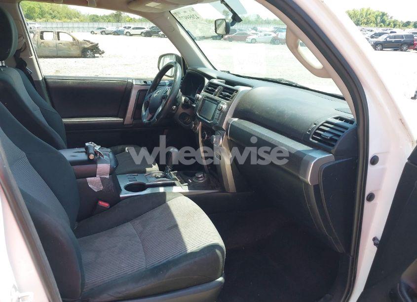 Photo 5 of 2017 Toyota 4runner SR5 (VIN JTEBU5JR1H5413661)