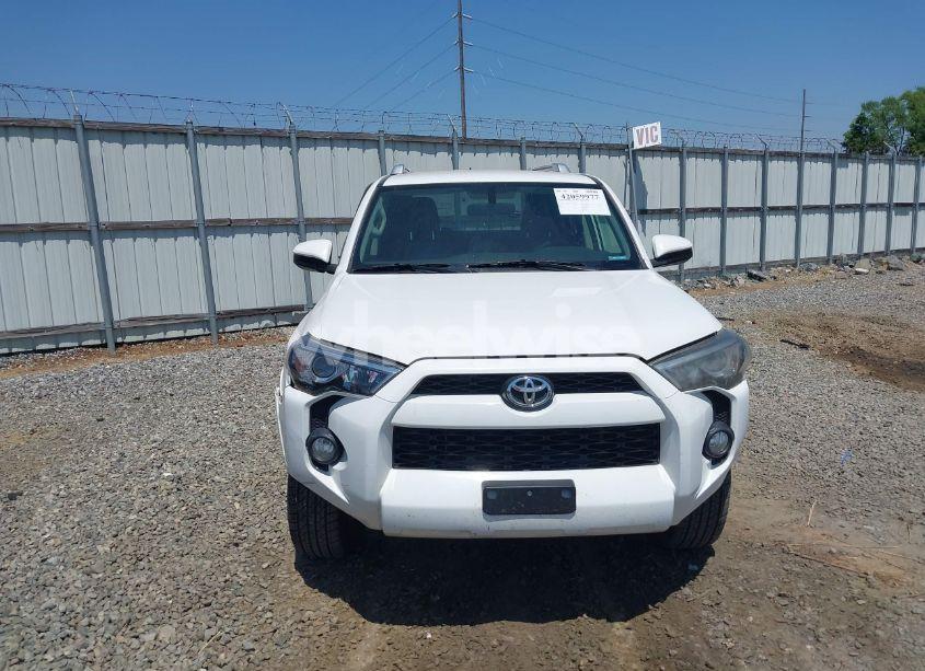 Photo 6 of 2017 Toyota 4runner SR5 (VIN JTEBU5JR1H5413661)
