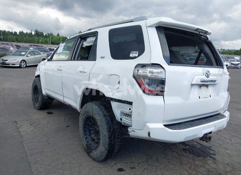 Photo 3 of 2018 Toyota 4runner LIMITED/SR5/SR5 PREMIUM/TRD OFF ROAD/TRD OFF ROAD PREMIUM/TRD PRO (VIN JTEBU5JR1J5535250)