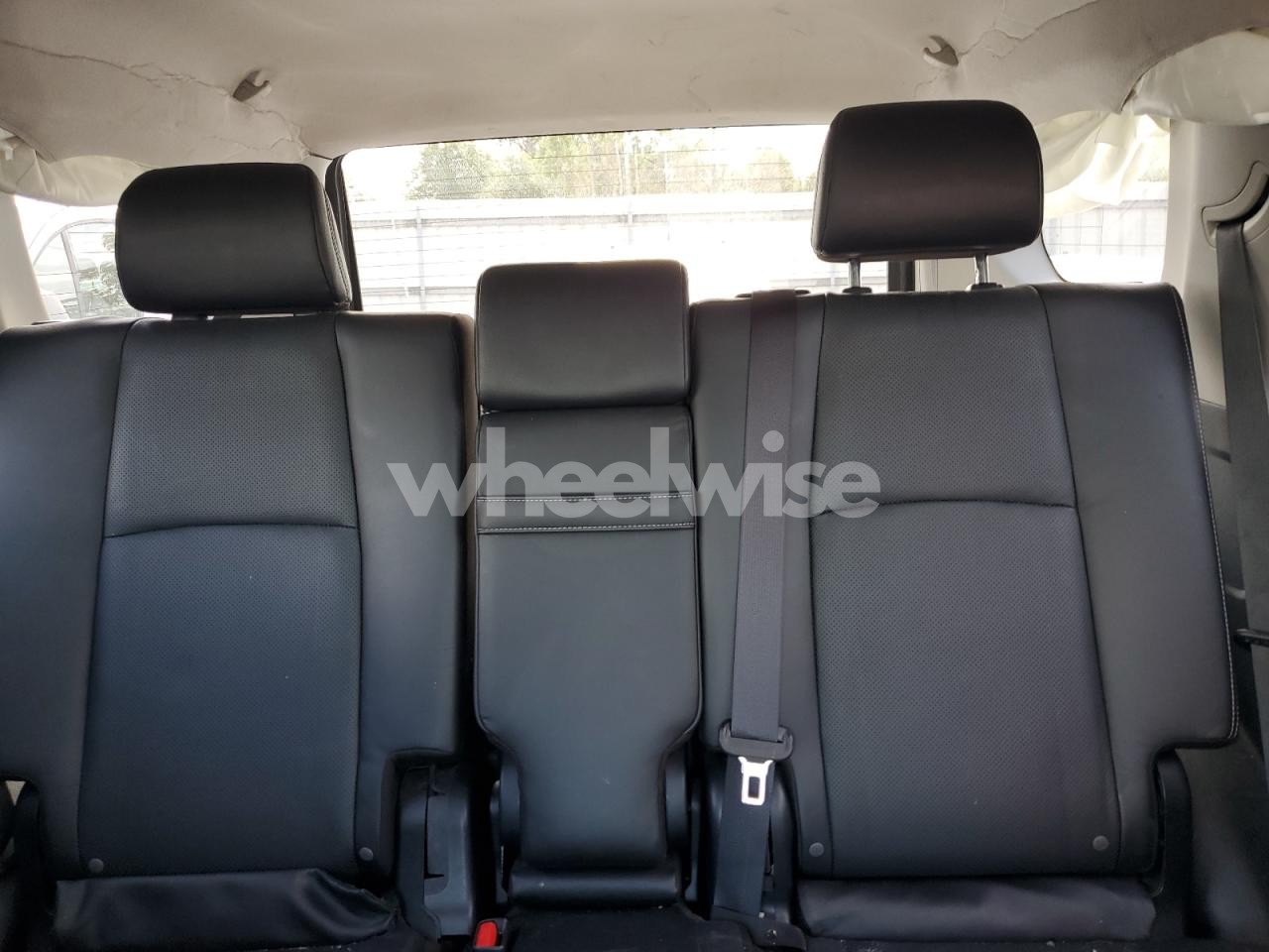 Photo 10 of 2020 TOYOTA 4RUNNER SR5/SR5 PREMIUM (VIN JTEBU5JR1L5810747)