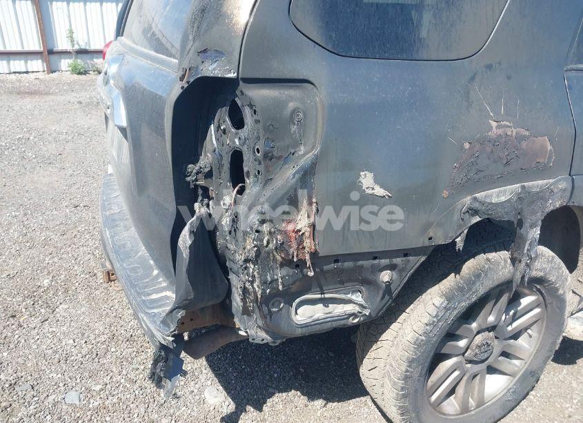 Photo 13 of 2011 Toyota 4runner SR5 V6 (VIN JTEBU5JR2B5038483)