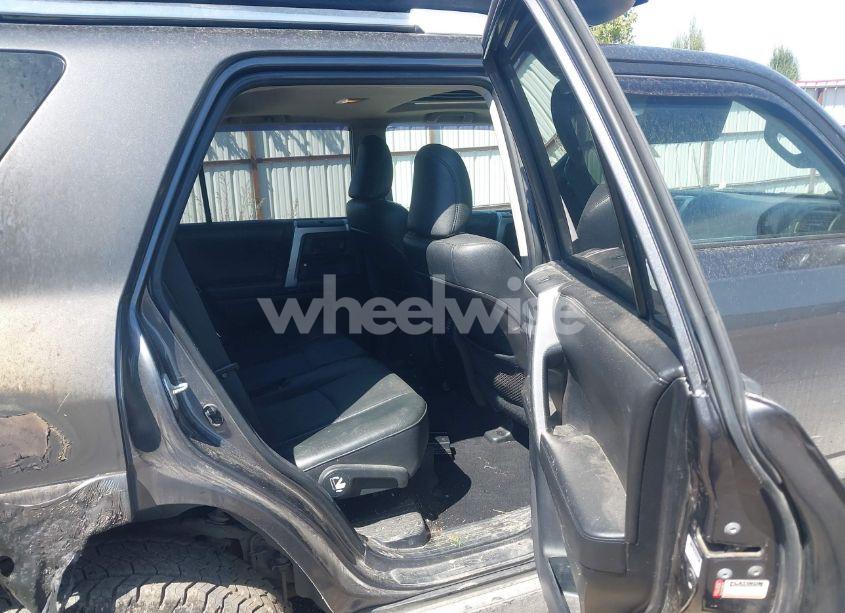 Photo 8 of 2011 Toyota 4runner SR5 V6 (VIN JTEBU5JR2B5038483)