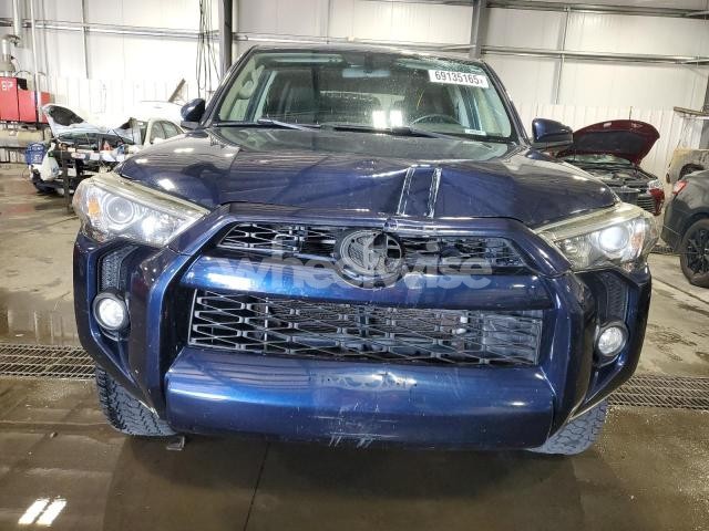 Photo 8 of 2014 TOYOTA 4RUNNER SR5 N/A (VIN JTEBU5JR2E5194737)