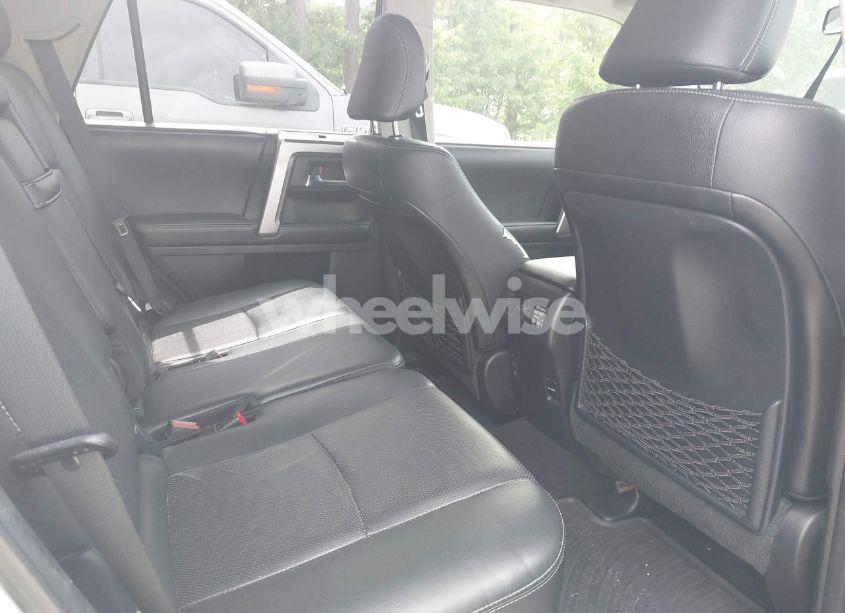 Photo 8 of 2015 Toyota 4runner LIMITED/SR5/SR5 PREMIUM/TRAIL/TRAIL PREMIUM/TRD PRO (VIN JTEBU5JR2F5254419)