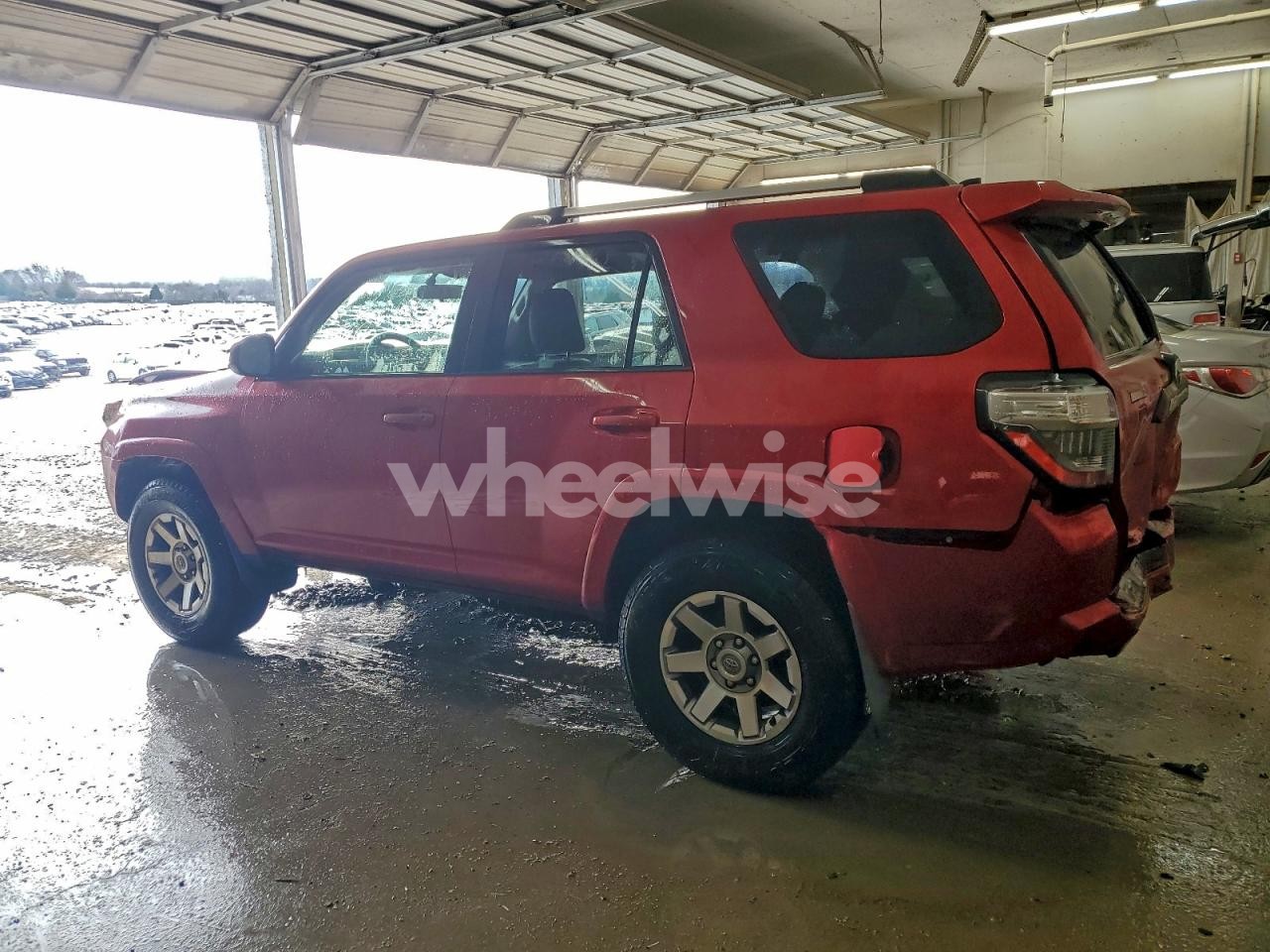 Photo 2 of 2016 TOYOTA 4RUNNER SR5/SR5 PREMIUM (VIN JTEBU5JR2G5300901)