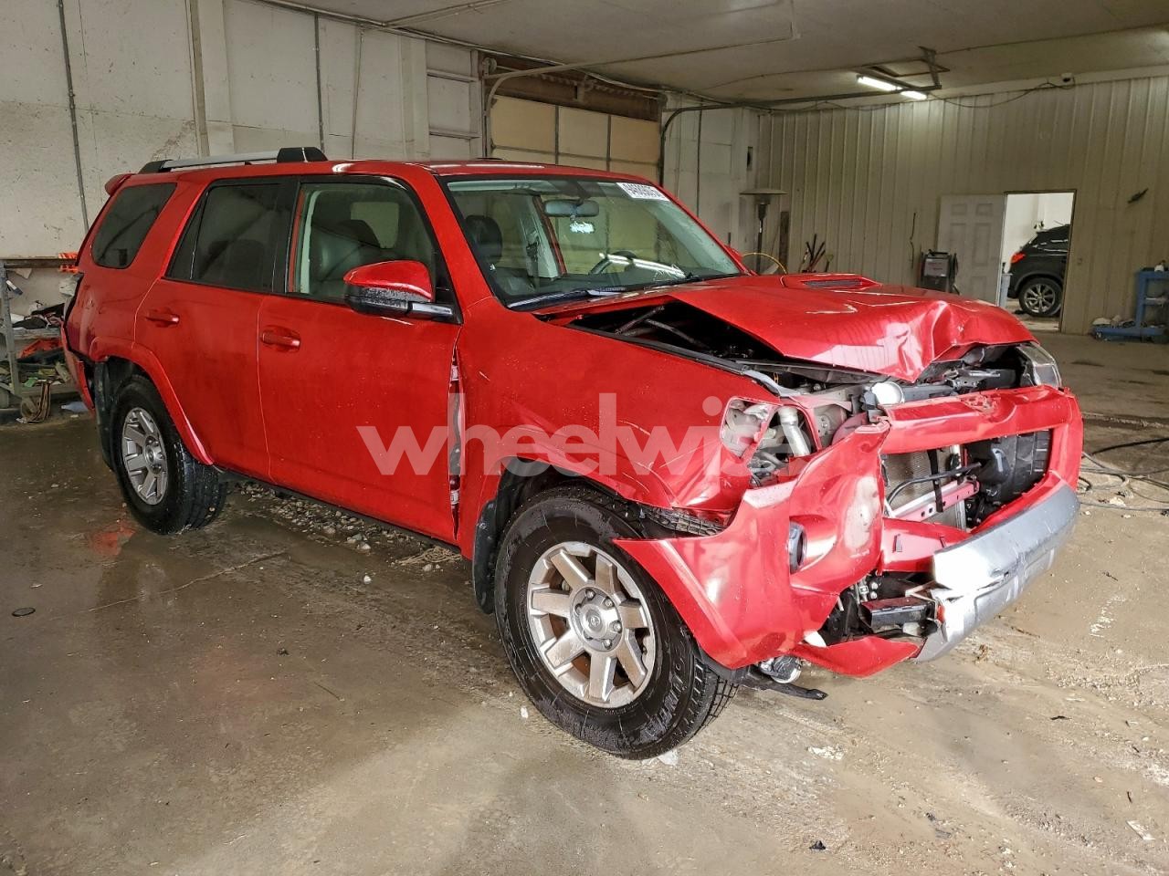 Photo 4 of 2016 TOYOTA 4RUNNER SR5/SR5 PREMIUM (VIN JTEBU5JR2G5300901)