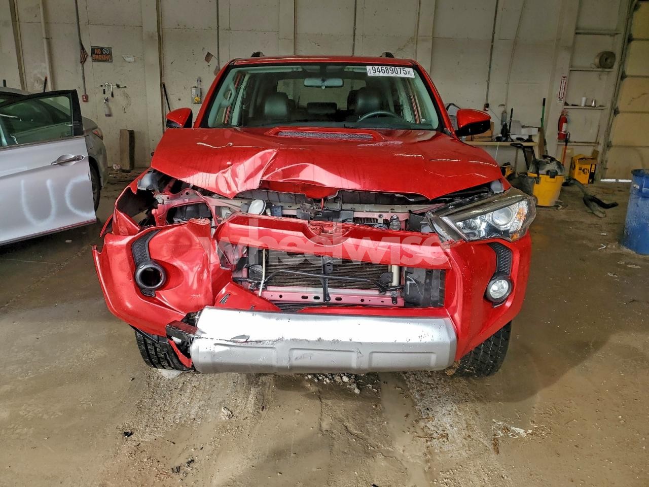 Photo 5 of 2016 TOYOTA 4RUNNER SR5/SR5 PREMIUM (VIN JTEBU5JR2G5300901)