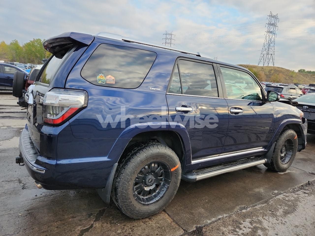 Photo 3 of 2016 TOYOTA 4RUNNER SR5/SR5 PREMIUM (VIN JTEBU5JR2G5404160)