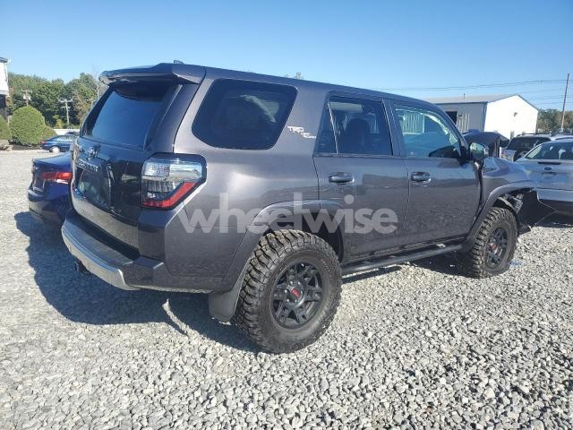 Photo 8 of 2017 TOYOTA 4RUNNER SR5/SR5 PREMIUM (VIN JTEBU5JR2H5478986)