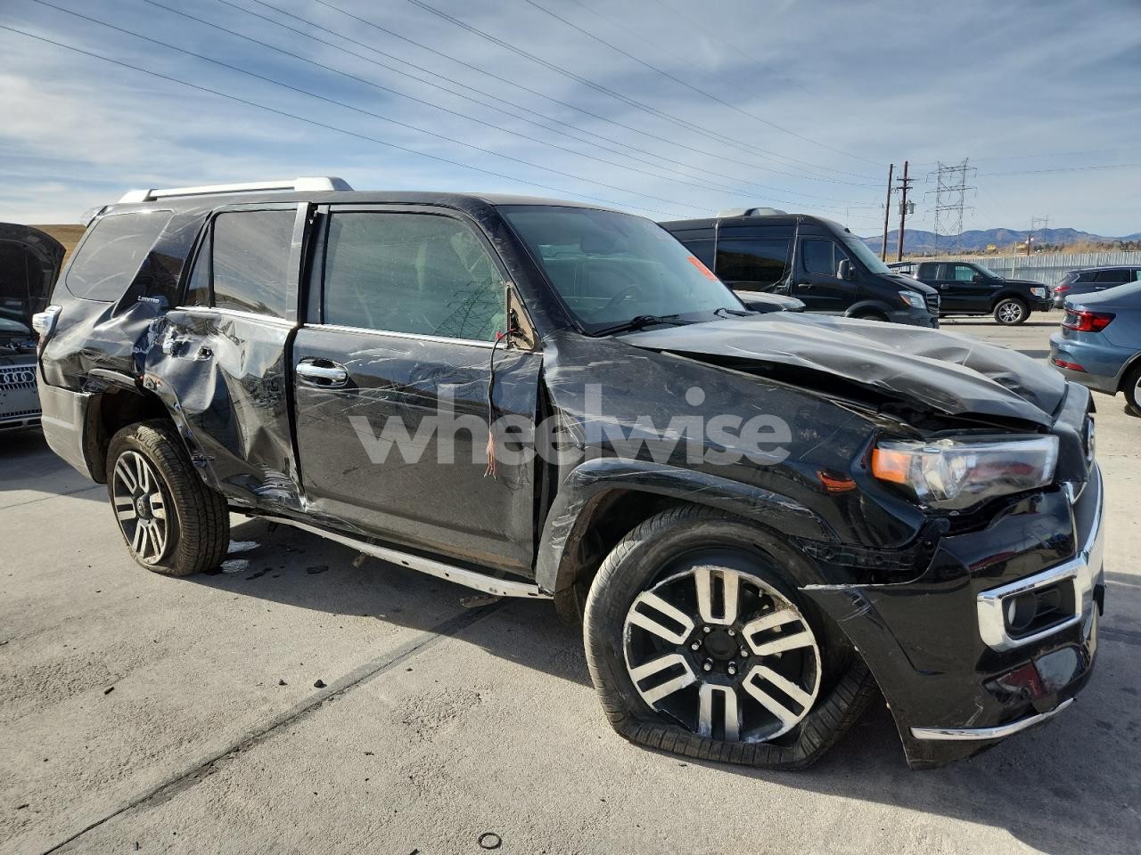 Photo 4 of 2018 TOYOTA 4RUNNER SR5/SR5 PREMIUM (VIN JTEBU5JR2J5517212)