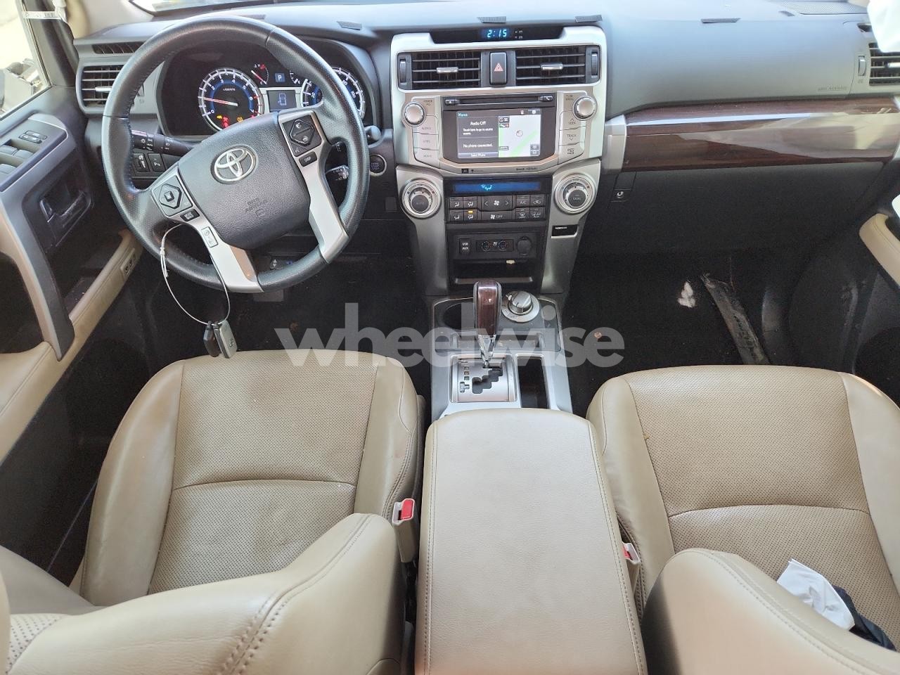 Photo 8 of 2018 TOYOTA 4RUNNER SR5/SR5 PREMIUM (VIN JTEBU5JR2J5517212)