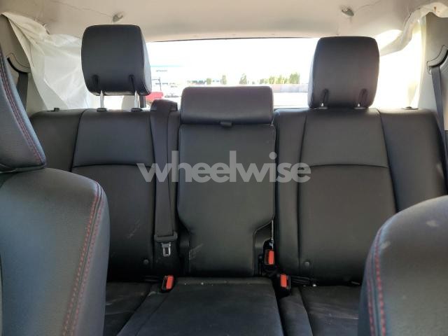 2019 TOYOTA 4RUNNER SR5/SR5 PREMIUM (VIN JTEBU5JR2K5637576) main photo