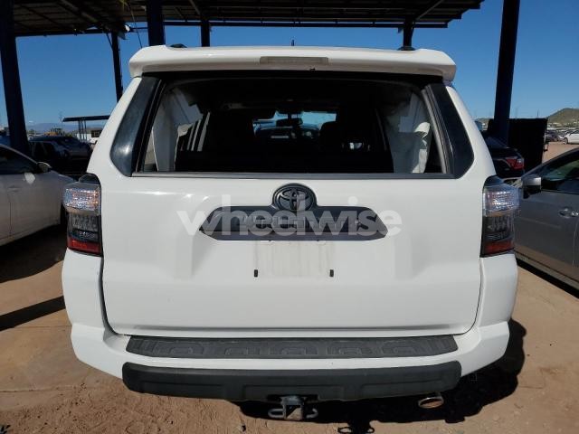 Photo 11 of 2019 TOYOTA 4RUNNER SR5/SR5 PREMIUM (VIN JTEBU5JR2K5637576)