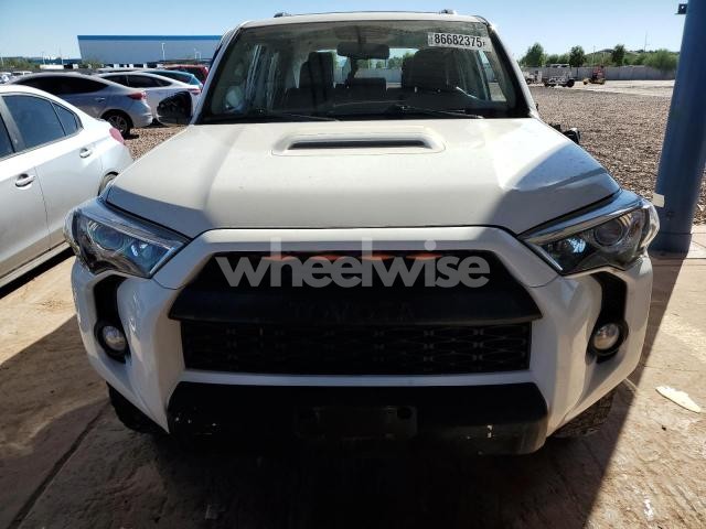 Photo 6 of 2019 TOYOTA 4RUNNER SR5/SR5 PREMIUM (VIN JTEBU5JR2K5637576)