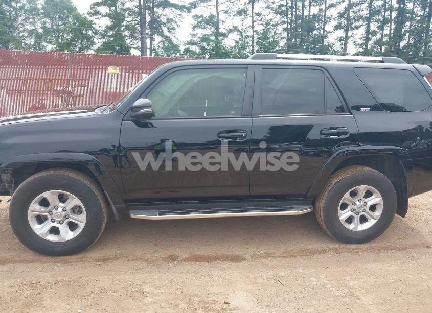 Photo 14 of 2019 Toyota 4runner (VIN JTEBU5JR2K5676586)