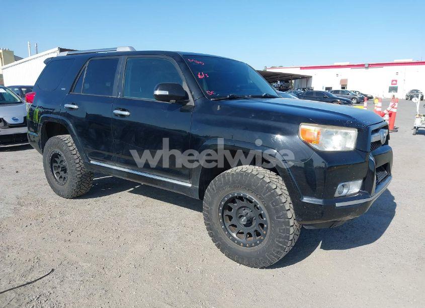 2011 Toyota 4runner SR5 V6 (VIN JTEBU5JR3B5059519) main photo
