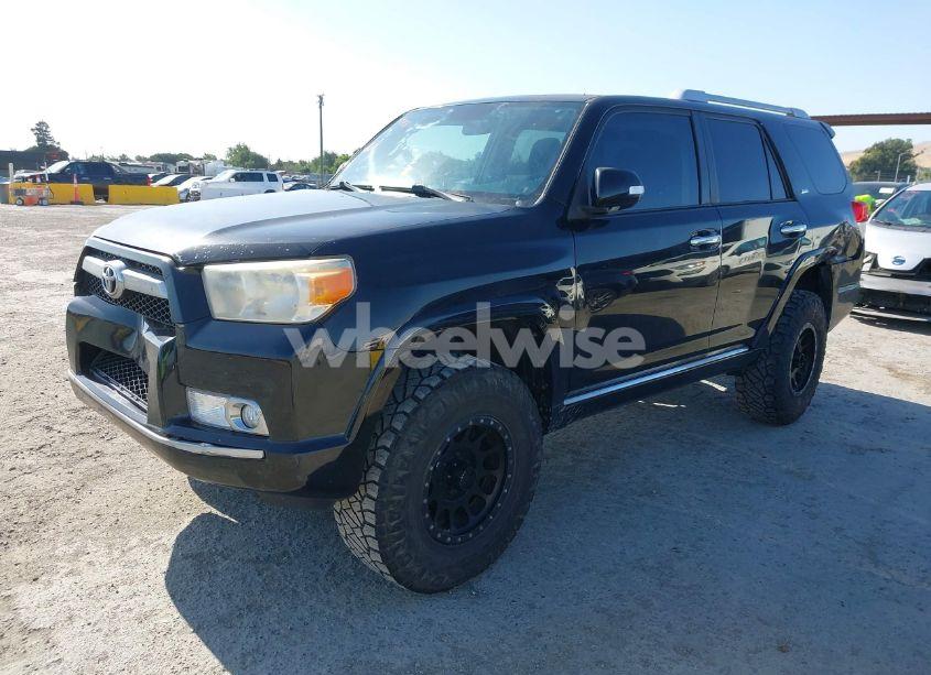 Photo 2 of 2011 Toyota 4runner SR5 V6 (VIN JTEBU5JR3B5059519)