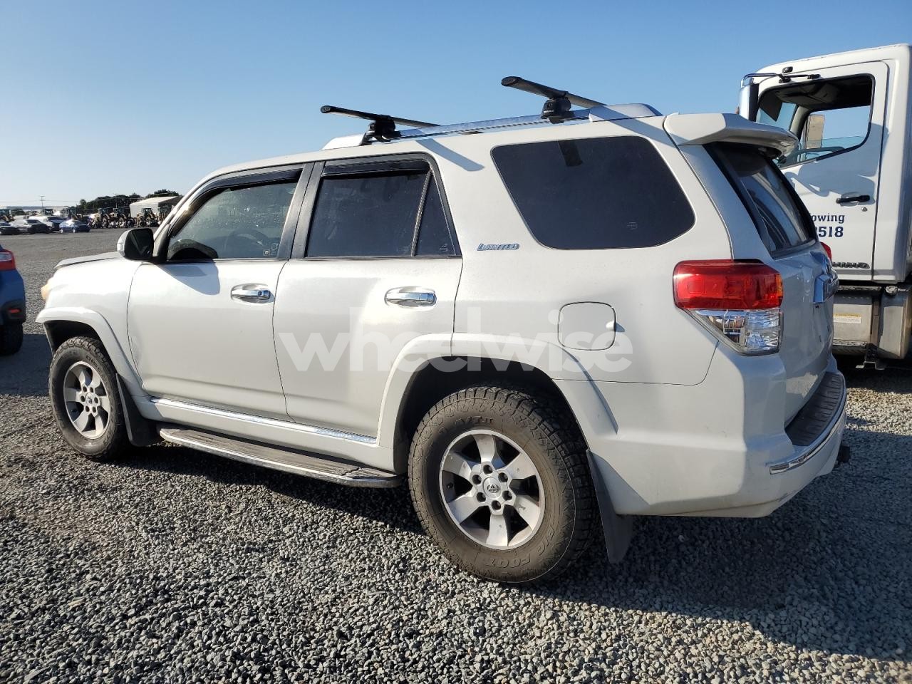 Photo 2 of 2012 TOYOTA 4RUNNER SR5 (VIN JTEBU5JR3C5094918)