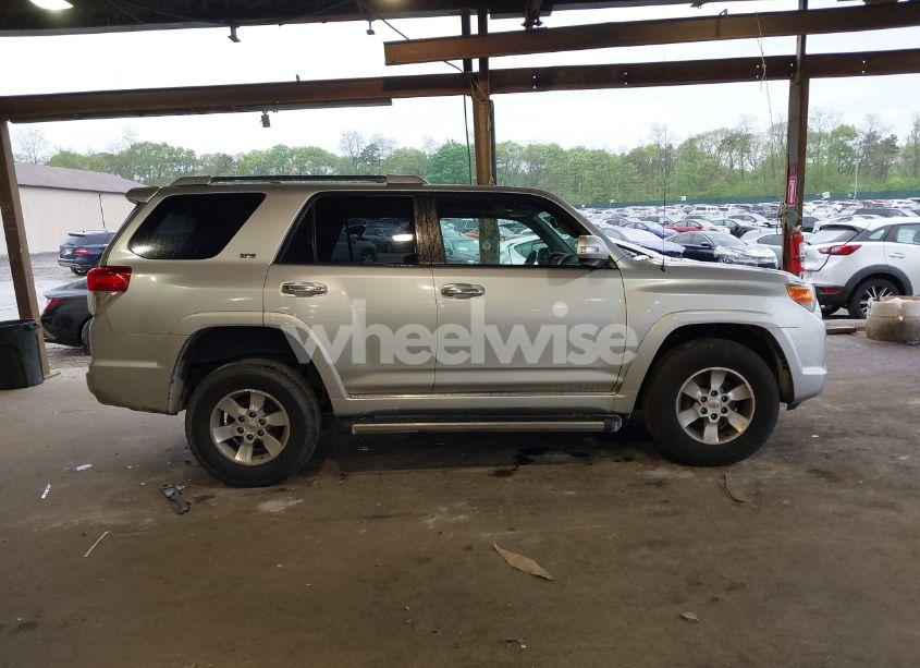 Photo 14 of 2013 Toyota 4runner SR5 (VIN JTEBU5JR3D5125795)