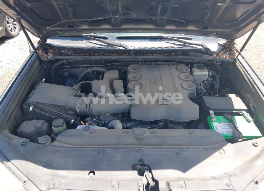 Photo 10 of 2013 Toyota 4runner SR5 (VIN JTEBU5JR3D5139146)