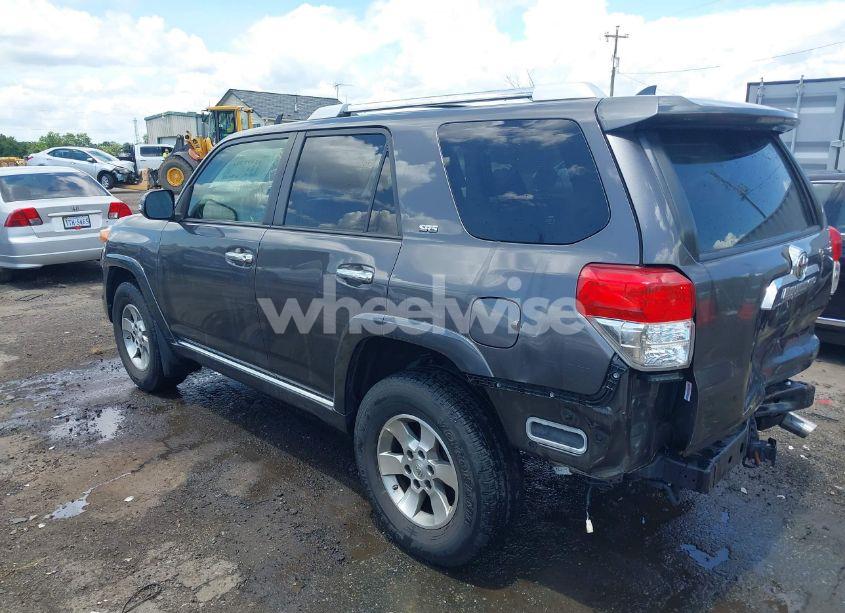 Photo 3 of 2013 Toyota 4runner SR5 (VIN JTEBU5JR3D5139146)
