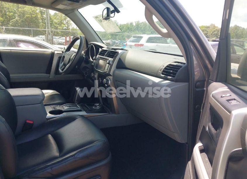 Photo 5 of 2013 Toyota 4runner SR5 (VIN JTEBU5JR3D5139146)