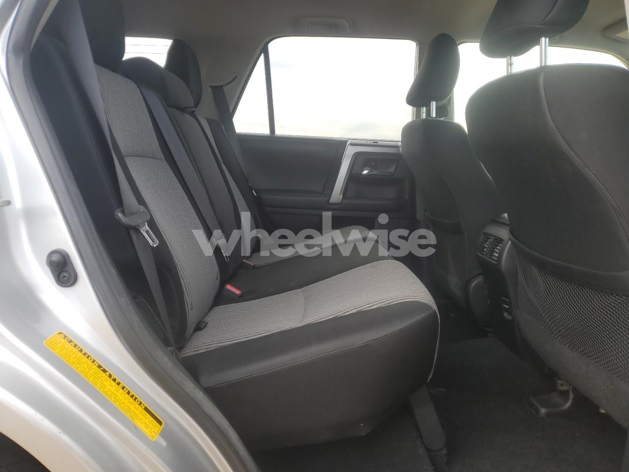 Photo 11 of 2014 TOYOTA 4RUNNER SR5 (VIN JTEBU5JR3E5195931)