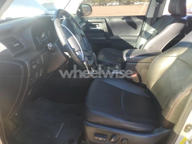 Photo 10 of 2016 TOYOTA 4RUNNER SR5/SR5 PREMIUM (VIN JTEBU5JR3G5365093)