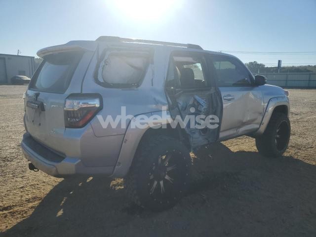 Photo 11 of 2016 TOYOTA 4RUNNER SR5/SR5 PREMIUM (VIN JTEBU5JR3G5365093)