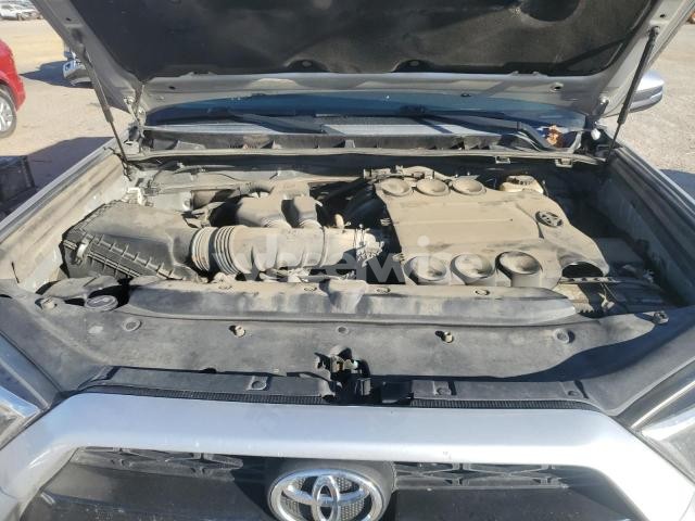 Photo 5 of 2016 TOYOTA 4RUNNER SR5/SR5 PREMIUM (VIN JTEBU5JR3G5365093)