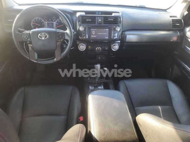 Photo 7 of 2016 TOYOTA 4RUNNER SR5/SR5 PREMIUM (VIN JTEBU5JR3G5365093)