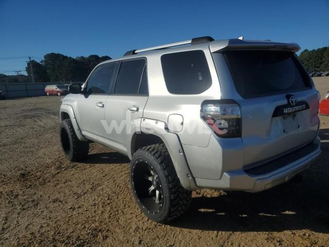 Photo 9 of 2016 TOYOTA 4RUNNER SR5/SR5 PREMIUM (VIN JTEBU5JR3G5365093)