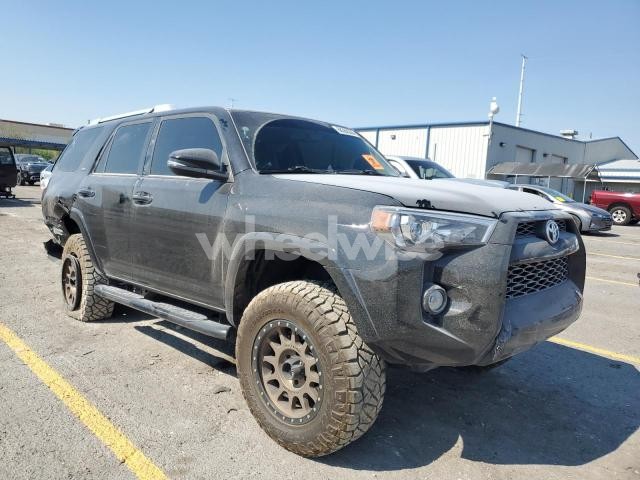 Photo 11 of 2016 TOYOTA 4RUNNER SR5/SR5 PREMIUM (VIN JTEBU5JR3G5395937)